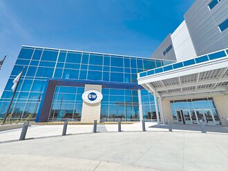 環球晶德州廠啟用 擬再加碼投資美40億