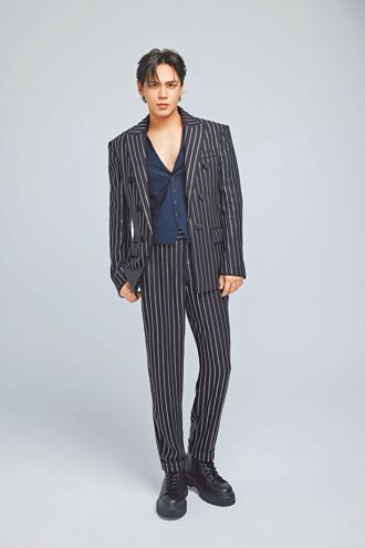 陳零九停工道歉五堅情休團