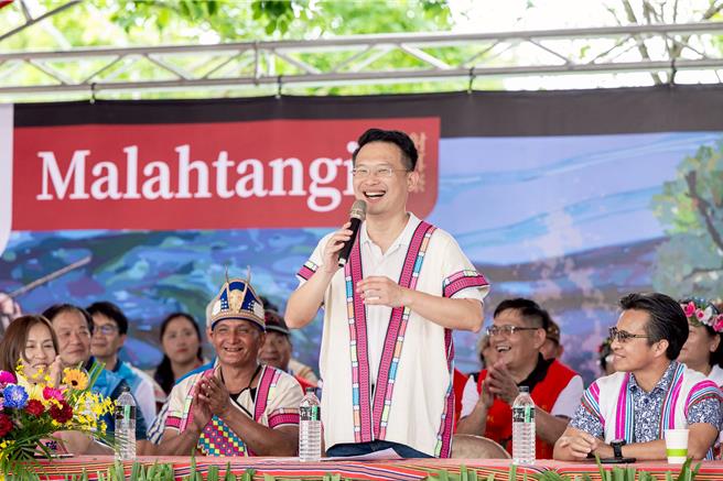 「桃园市原住民族岁时祭仪布农族Malahtangia射耳祭」17日于大溪区登场。(原民局提供)