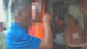 台中男狠鬧事砸鄰居車輛 警方：強制送醫安民心