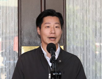 林昶佐传任驻芬兰代表 卡神呛「看不起闪兵」：绿营没人了？