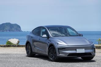 电动车迷注意！Tesla Model Y RWD后轮驱动版质感大升级