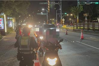 警攔查違停驚見「棒球隊」！駕駛謊報身分還辯：那是我高中