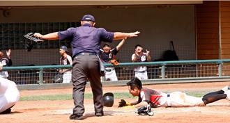 世壯運》藝人明星隊慘遭逆轉 夏果隊撲壘搶分奪首勝
