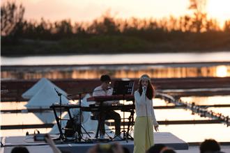 田馥甄致敬方大同遗作 当场激动哽咽全场粉丝超揪心