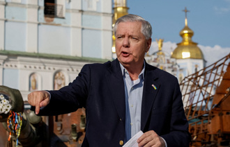 与川普不同调？ 共和党资深参议员葛瑞姆决心「立法制裁俄罗斯」  