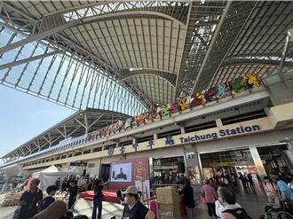 台中車站百餘遊民成群結黨 交通局、鐵路局、警方束手無策