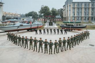 精銳勁旅陸軍航特部兩棲偵察營 滲透突擊克敵制勝