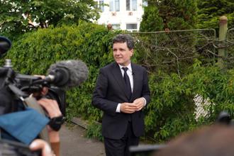 羅馬尼亞總統決選！出口民調：中間派達恩可望勝出