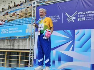 昆凌90歲阿公狂讚「高雄NO.1」 陳其邁：謝謝免費宣傳