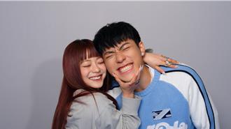 父把癌母刺身上　王ADEN復刻兩人30年愛情故事