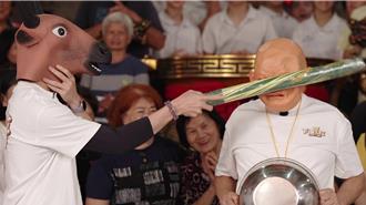 胡瓜出外景被晚輩痛K！他拿棍子「瘋狂攻擊」失控場面曝光