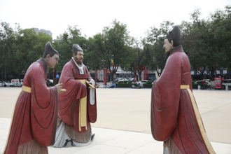 中国史上最忠5能臣！明明能称帝 却死心塌地辅佐他人