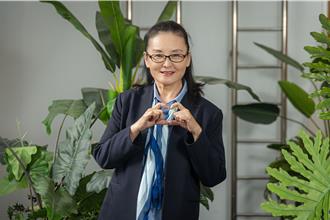 《花系列》女王拍大愛劇有職災！王淑娟自曝最常問「砒霜在哪」