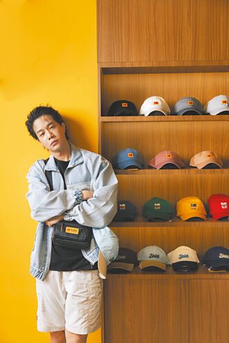 薛仕凌搶逛韓潮新店 韓韶禧愛牌進駐台中