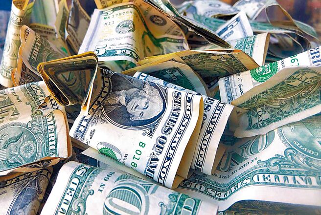 法人建议可锁定非投资级债的息收机会。图／美联社