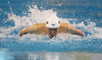 世壮运》前奥运国手许志杰重返泳池 退役十年再展风采