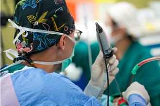 鼻塞不是過敏！父子檔1部位肥厚阻呼吸 微創手術助改善