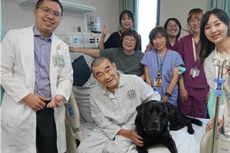 屏東榮總引進醫療輔助犬 進駐安寧病房陪伴末期病人