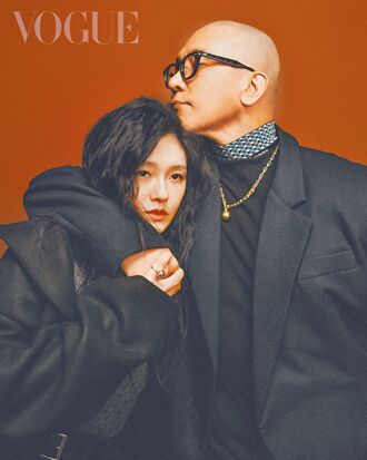 具俊曄操刀大S雕像 S媽嘆是真愛