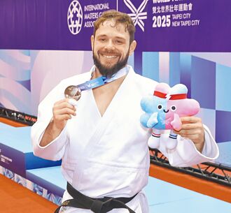 世壯運》法國柔道教練奪冠 感謝楊勇緯