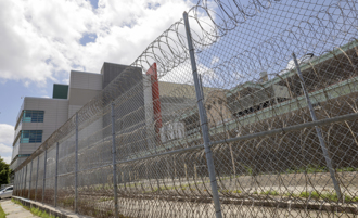 美国「超简单」10人越狱案 维修工暗助被捕！赏金再拉高