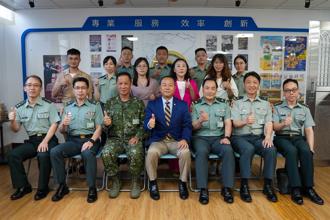 國防部副部長柏鴻輝慰勉中、北部駐軍 肯定任務辛勞