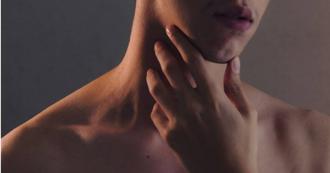 喉嚨卡求診各科「查無異常」 40歲男罹喉球症 醫籲1族群注意