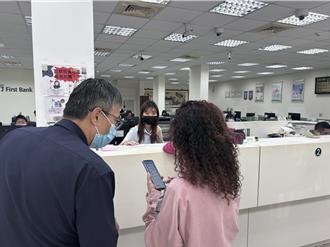 詐團新手法！LINE通話也淪陷 台中婦險遭AI變聲騙36萬元