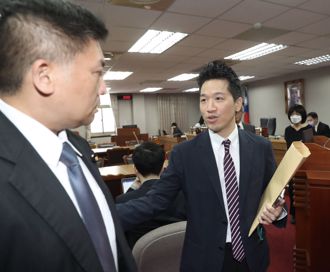 預算被刪「總統府阿兵哥快沒飯吃」？ 翁曉玲爆真相打臉何志偉