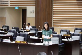 議員籲擴大敬老卡運用範圍  鍾東錦：新修正財劃法實施後共同研究