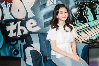 《聲林之王》Gail從泰國來了！19歲登台當評審秒變醫學研討