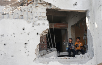  談判關鍵人物！哈佛教授「意外」成爲川普與哈瑪斯秘密橋樑