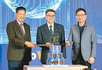 4月订单创新高 政院推AI新十大建设