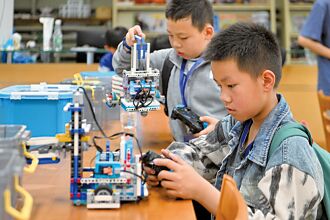 建設科技強國 陸挺企業境外上市