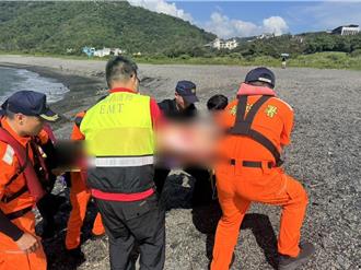 南方澳驚見裸上半身男屍沖上岸　警緊急展開身分追查