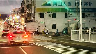 酒駕遭攔想讓姊姊背鍋！妹偽造署名、指印18枚 下場曝光