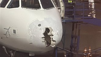 印度飛機突遇冰雹嚴重受損 所幸仍安全著陸