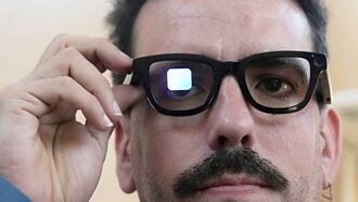 Google秀Android XR智慧眼鏡