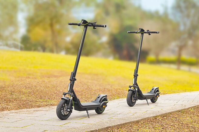 Acer ES Series 4、5电动滑板车。（Acer提供）