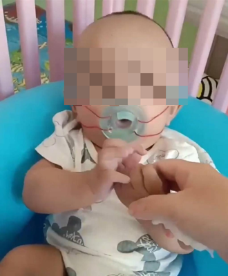 單親媽淚訴男嬰遭保母塞「綁繩奶嘴」 屏縣府認不當照顧將查辦
