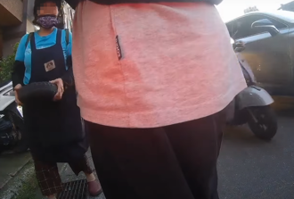 前方機車突急煞 慘釀追撞事故！他一看竟是「阿嬤的輪子惹禍」