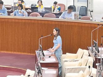 北市推共享電輔單車 議員憂違停