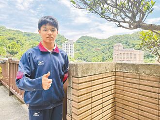 基隆 3学子清贫、身障不自弃