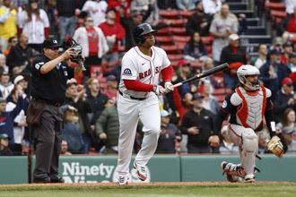 MLB》紅襪尷尬了？明星三壘手傷退恐再演「狄弗斯劇場」