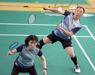 世壮运》李洋没来！老爸李峻淯混双吞首败感谢神队友