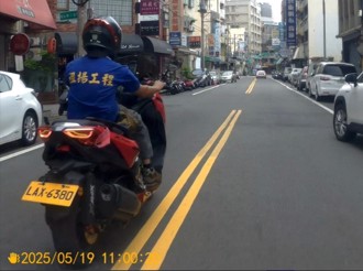 太囂張！黃牌重機違規超車　檢舉竟是「假車牌」