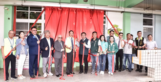 扶輪社跨國合作保育！全球首間校園黃金蝙蝠生態教室   黄偉哲親赴大社國小揭牌