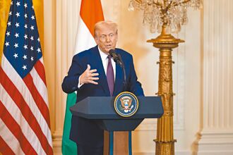 美單一霸權崩解 多重體制競爭