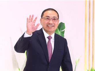 「表舅」侯友宜出席納豆婚禮 眼泛淚光喊：他的生命是依依救的！